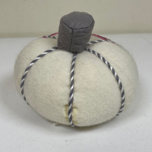 Target Day of the Dead Sugar Skull Felt Pumpkin Decor Halloween White Orange - Picture 4 of 7